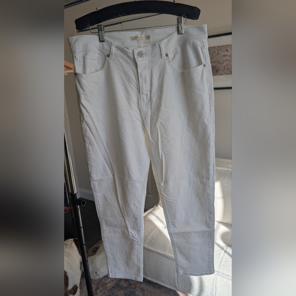 Levi's Classic Crop White Denim Jeans Size 16 W 33